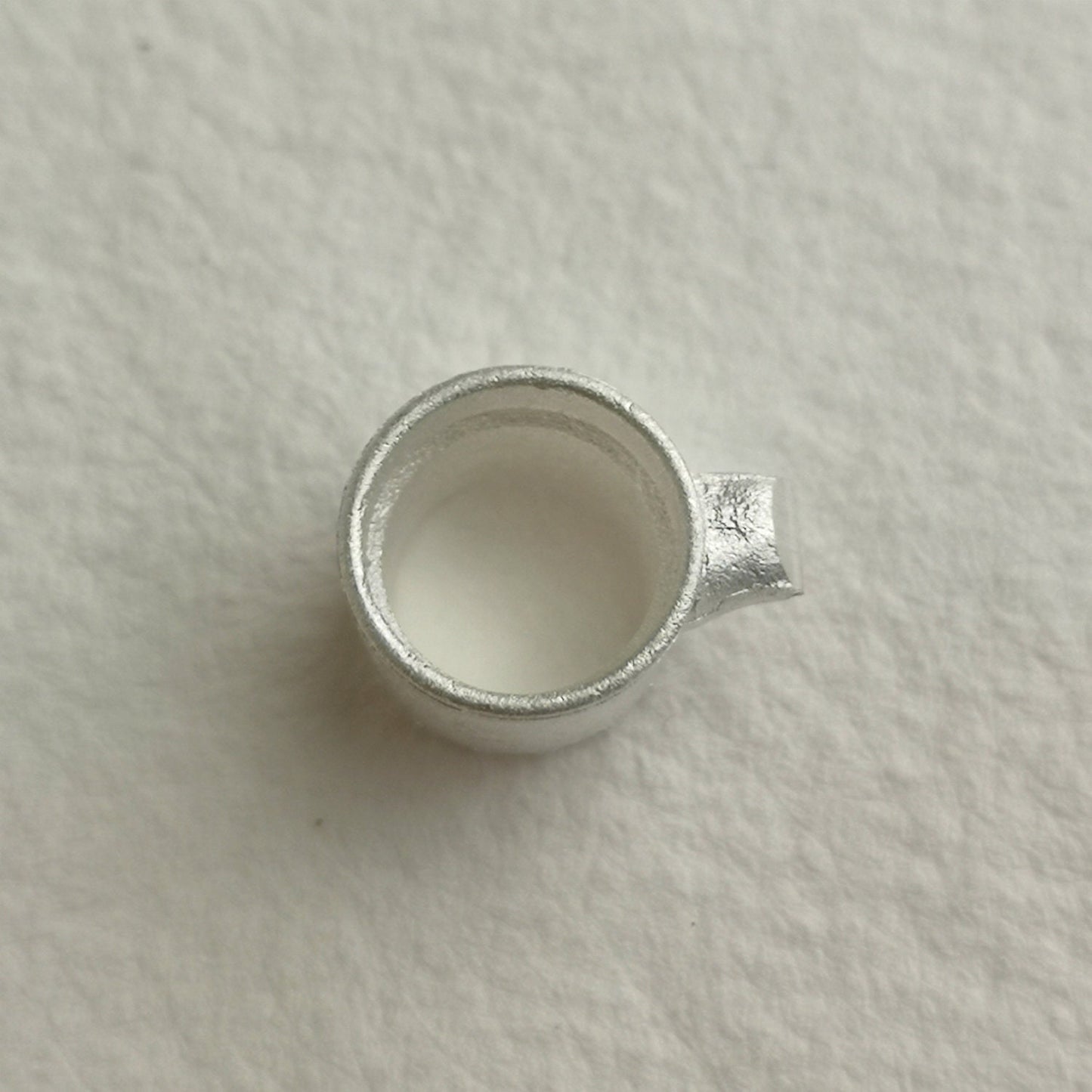 8mm Round collet sterling silver cast stone setting