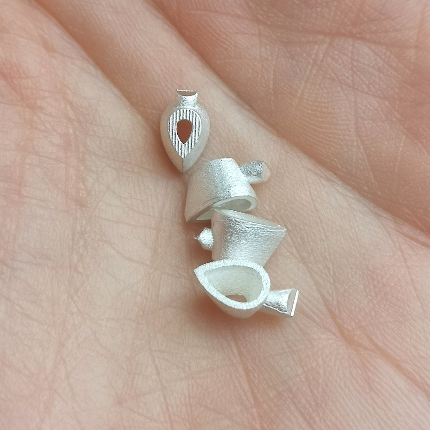 5x3mm Pear collet sterling silver cast stone setting