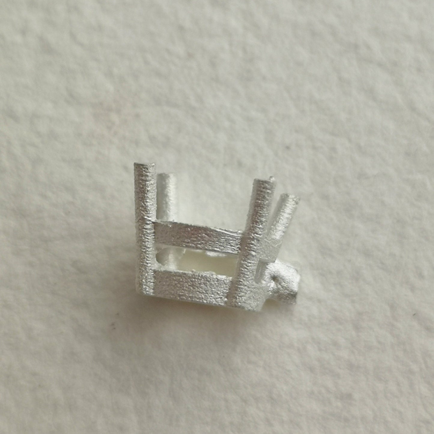 8mm Round 4 Claw sterling silver cast stone Setting