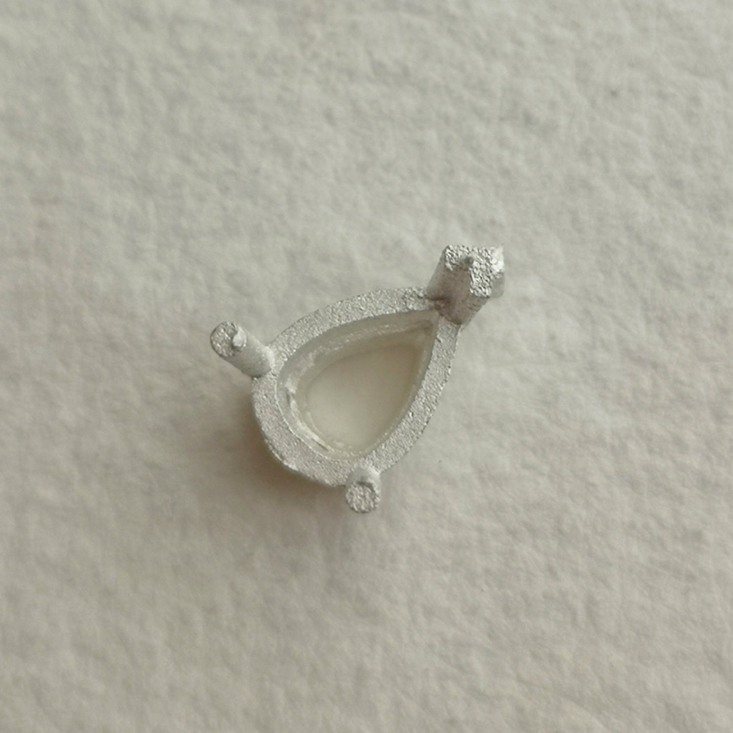 8x6mm Pear 3 claw sterling silver cast stone Setting
