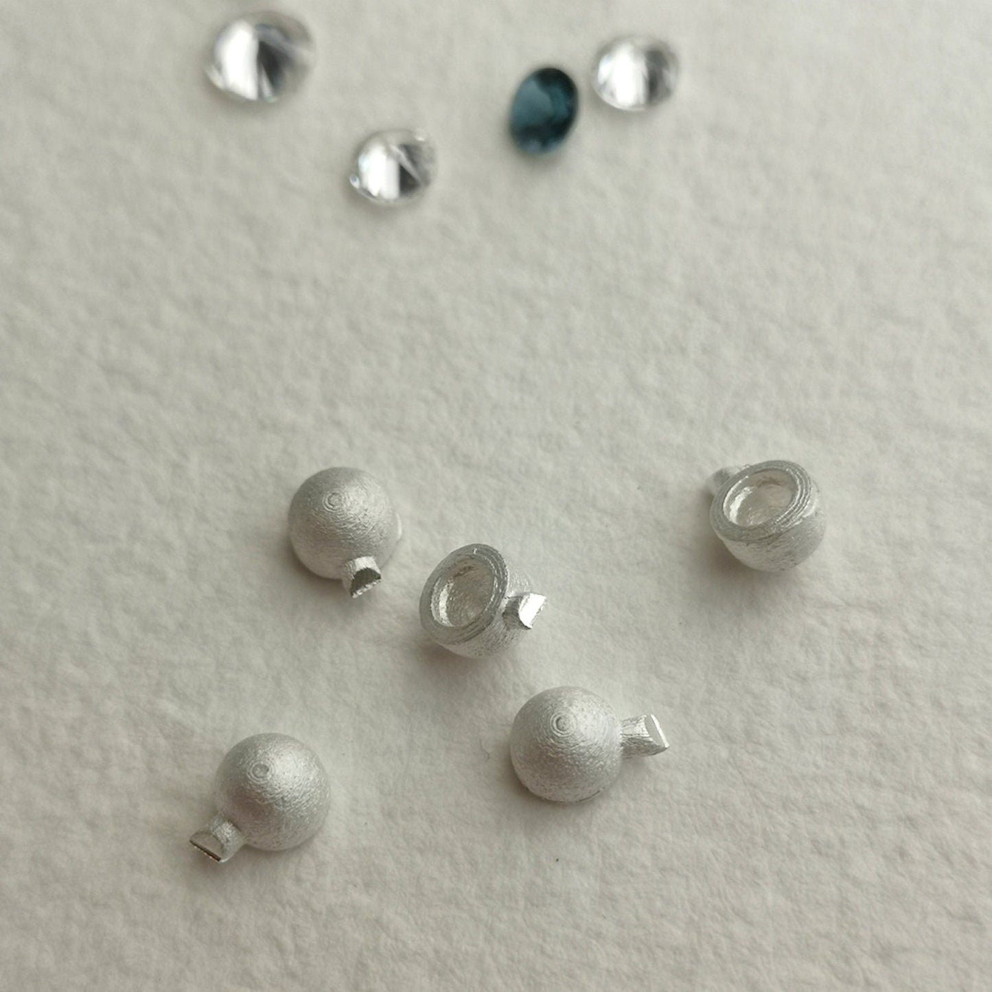 3mm Round cup Collet sterling silver cast stone setting