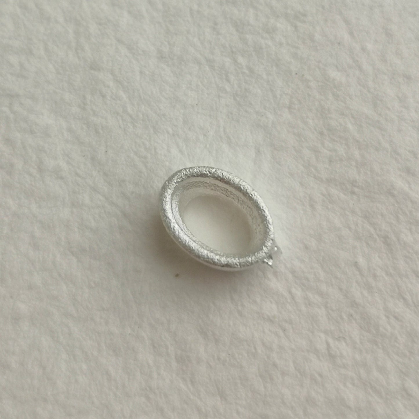 6x4mm Oval collet sterling silver cast stone setting