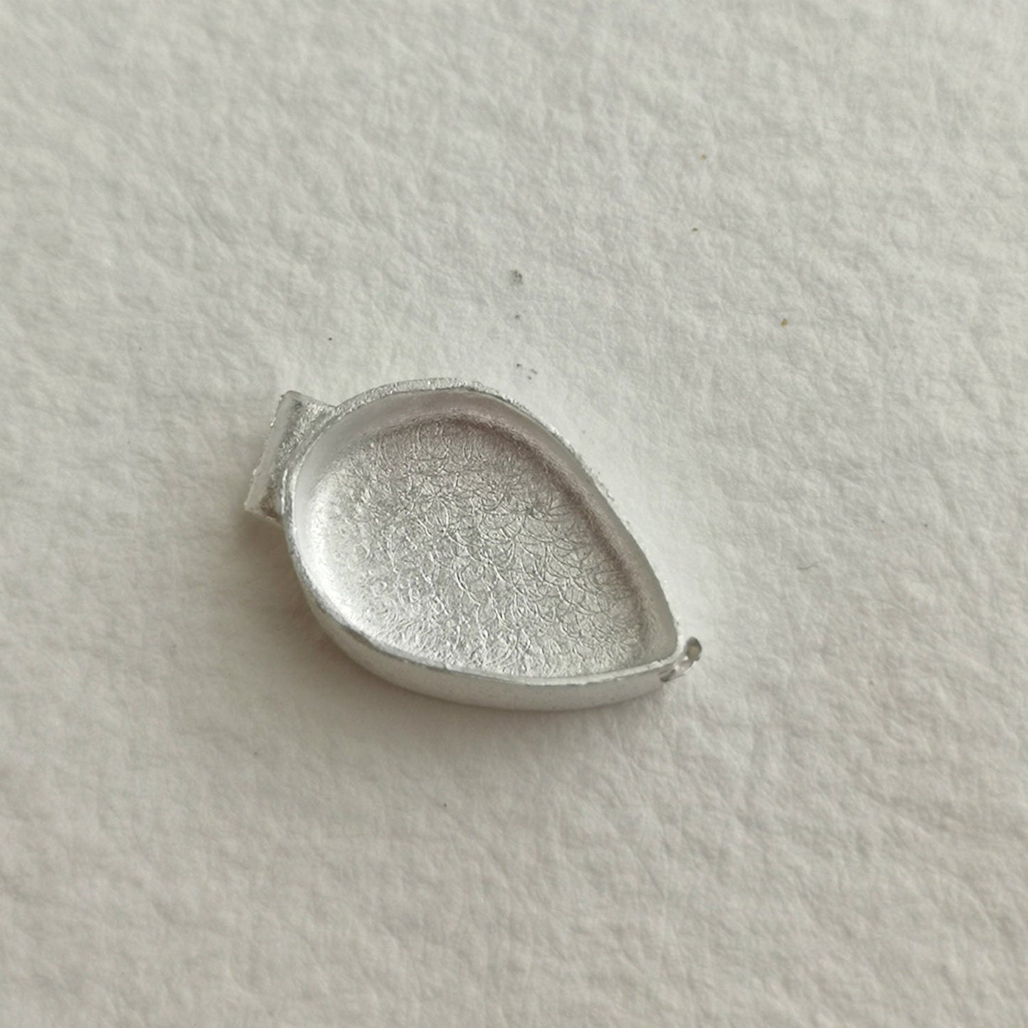 12x8mm Pear cabochon sterling silver cast stone setting