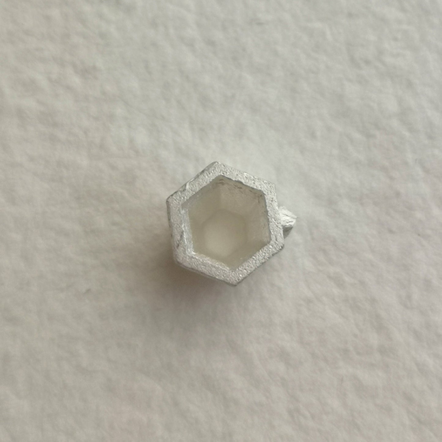4mm Hexagonal collet sterling silver cast stone Setting