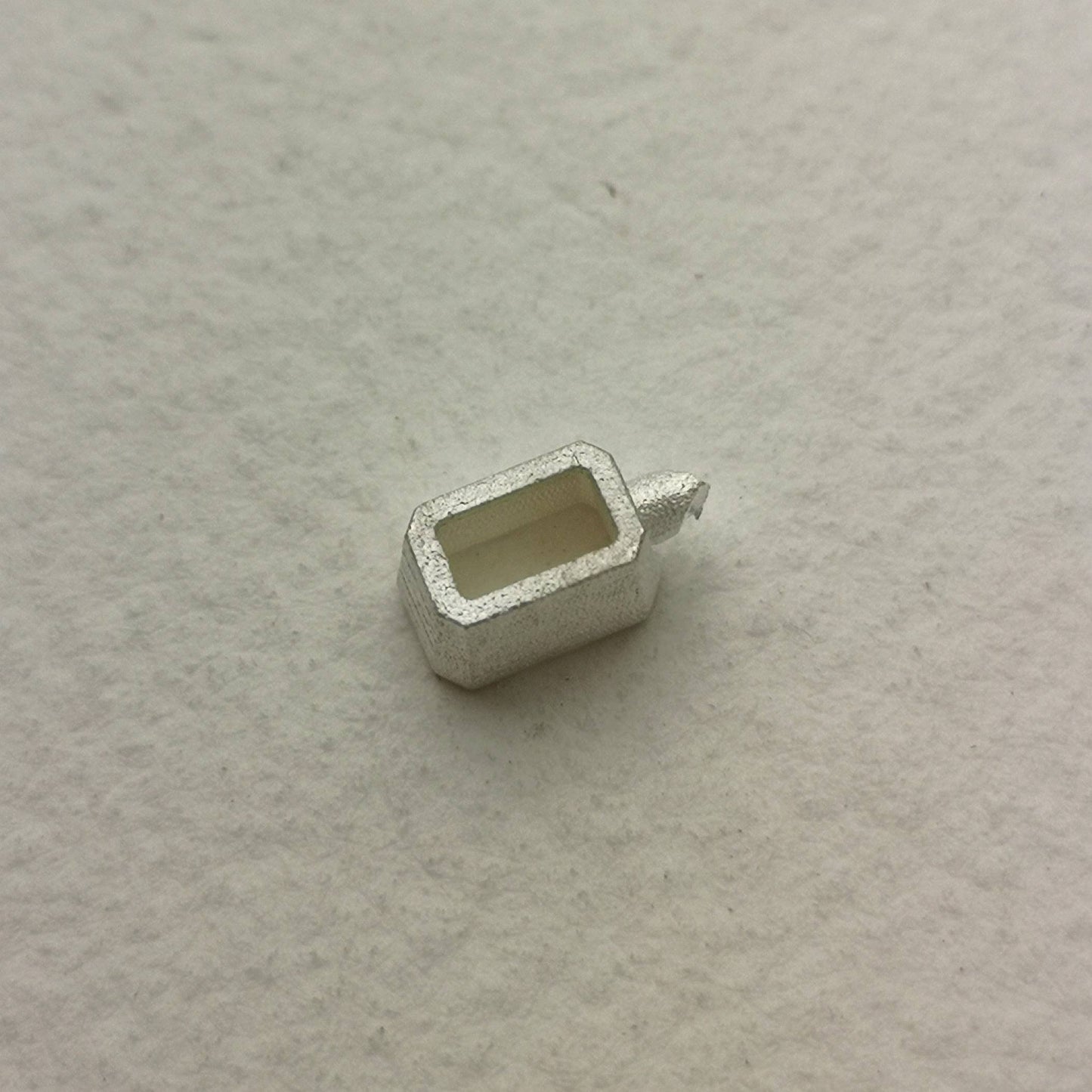 5x3mm Octagon / Emerald collet sterling silver cast stone setting