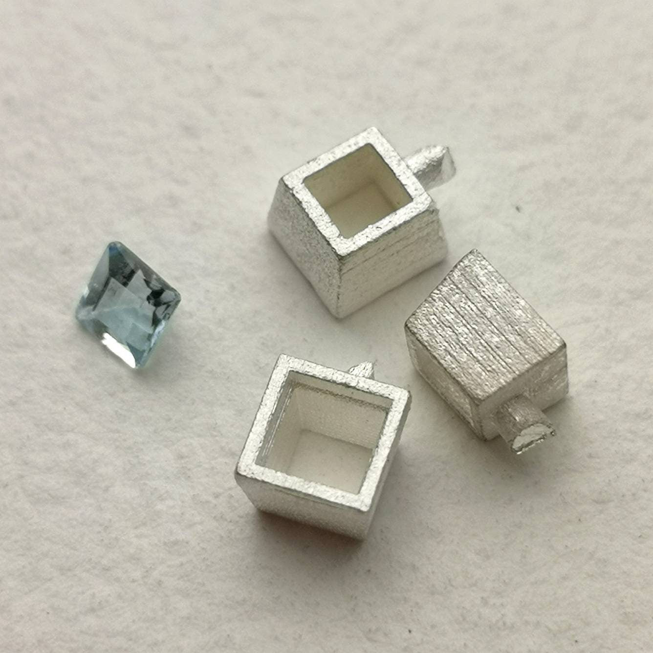4mm Square collet sterling silver cast stone setting