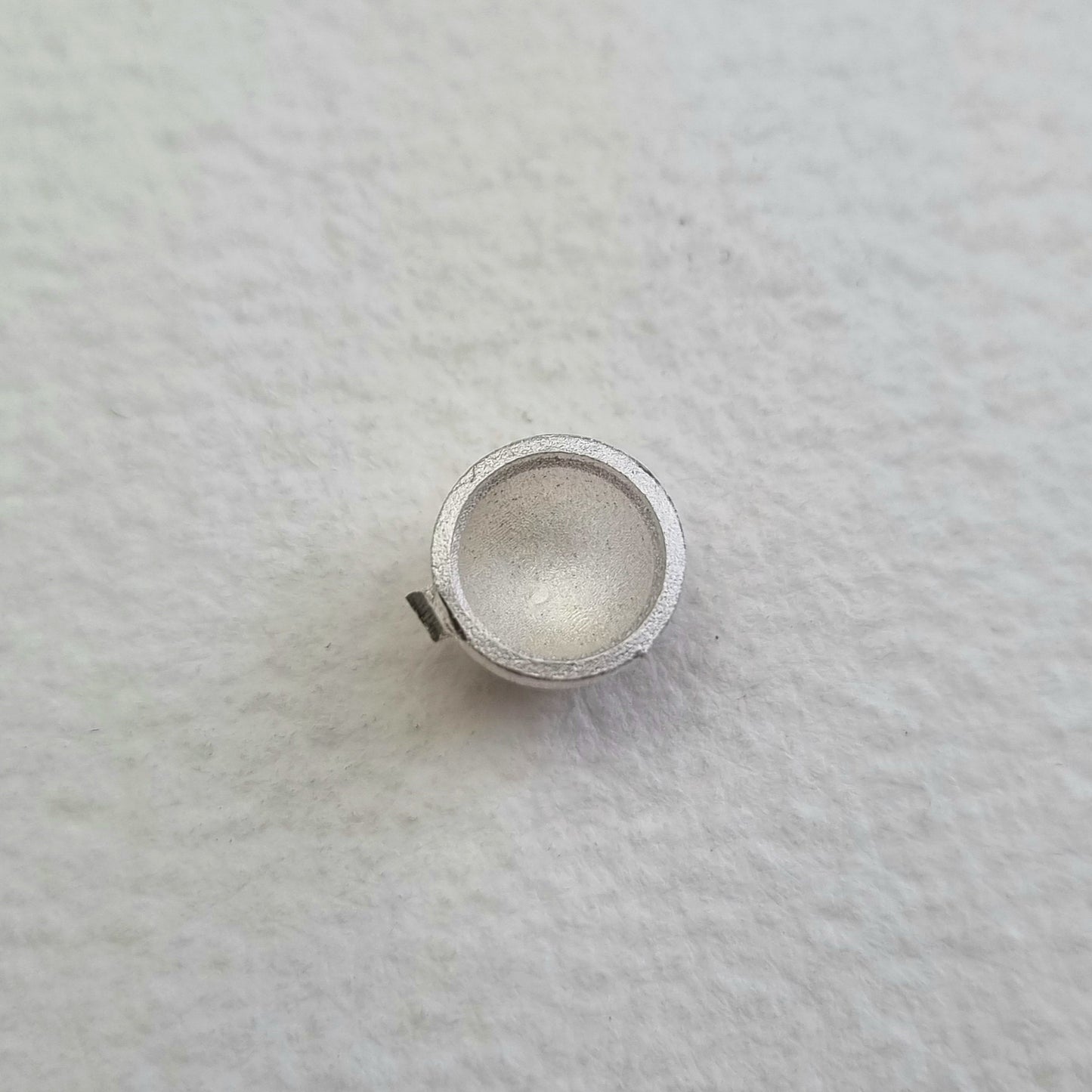 7mm Round Cup collet sterling silver cast stone setting