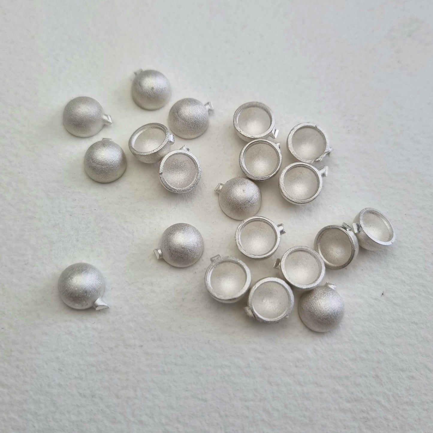 7mm Round Cup collet sterling silver cast stone setting