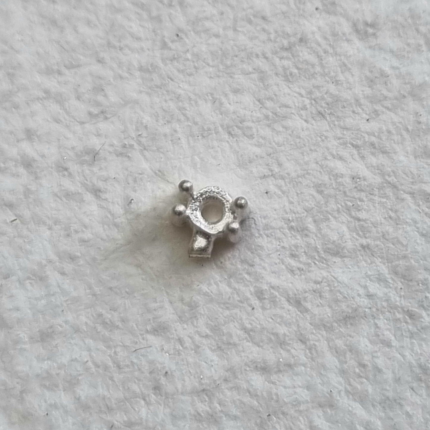 2mm Round 4 claw sterling silver cast stone settings
