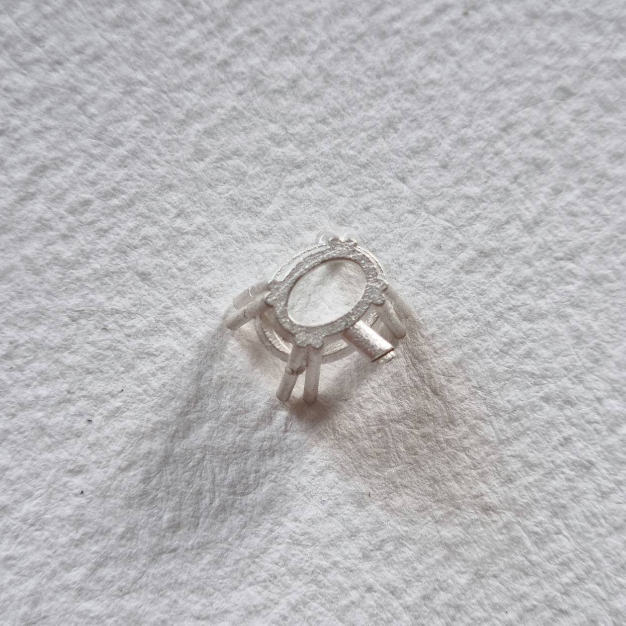 10x8mm Oval 8 claw cast Sterling silver cast stone setting