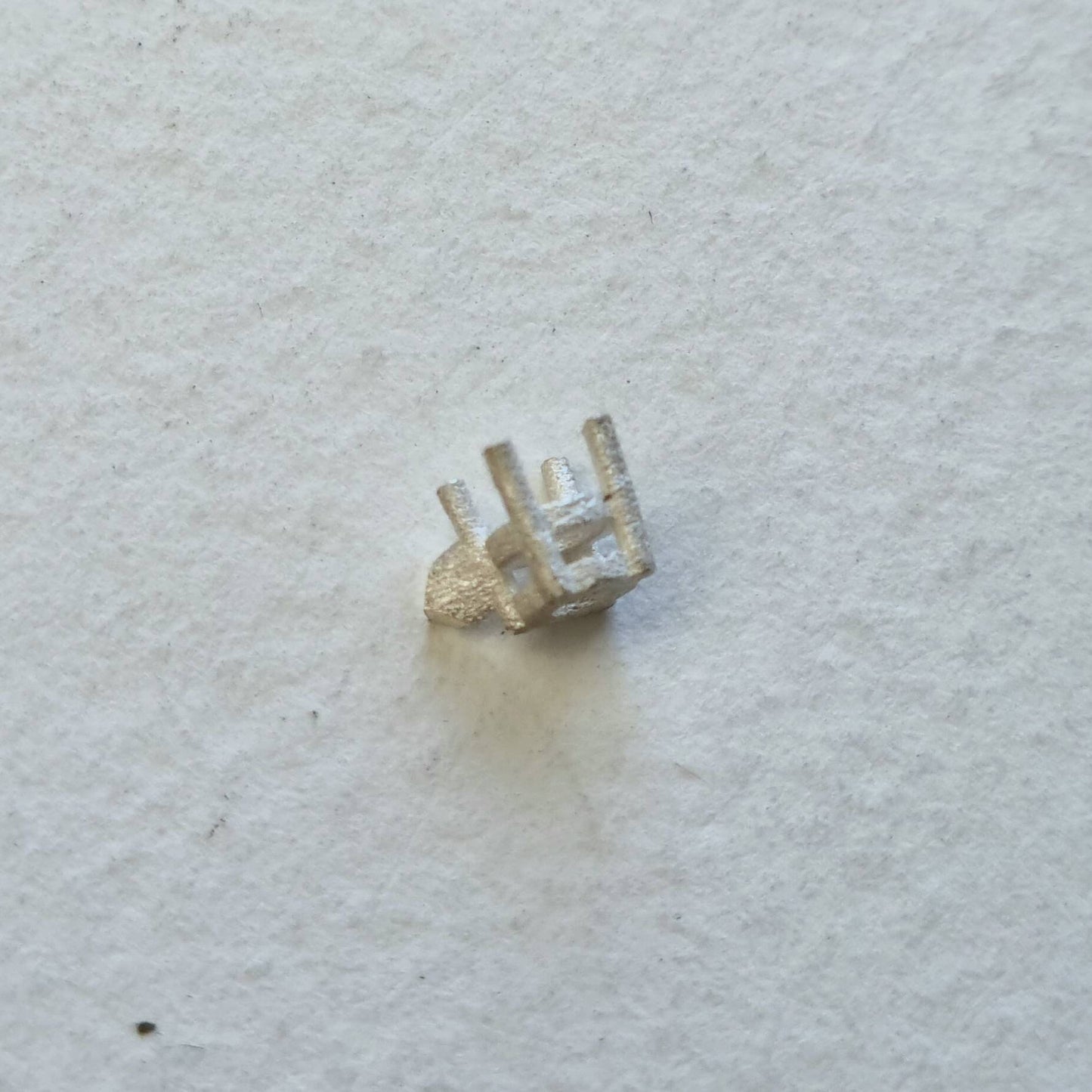 3.5mm Round 4 claw sterling silver cast stone setting