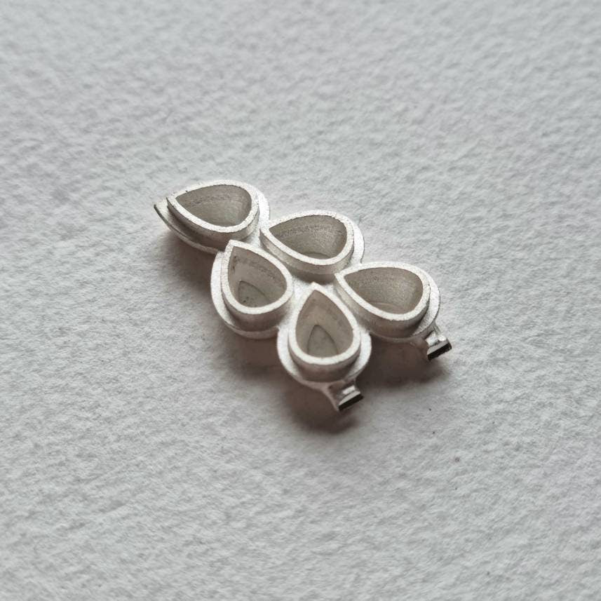 7x5mm Pear multi stone collet sterling silver cast stone setting