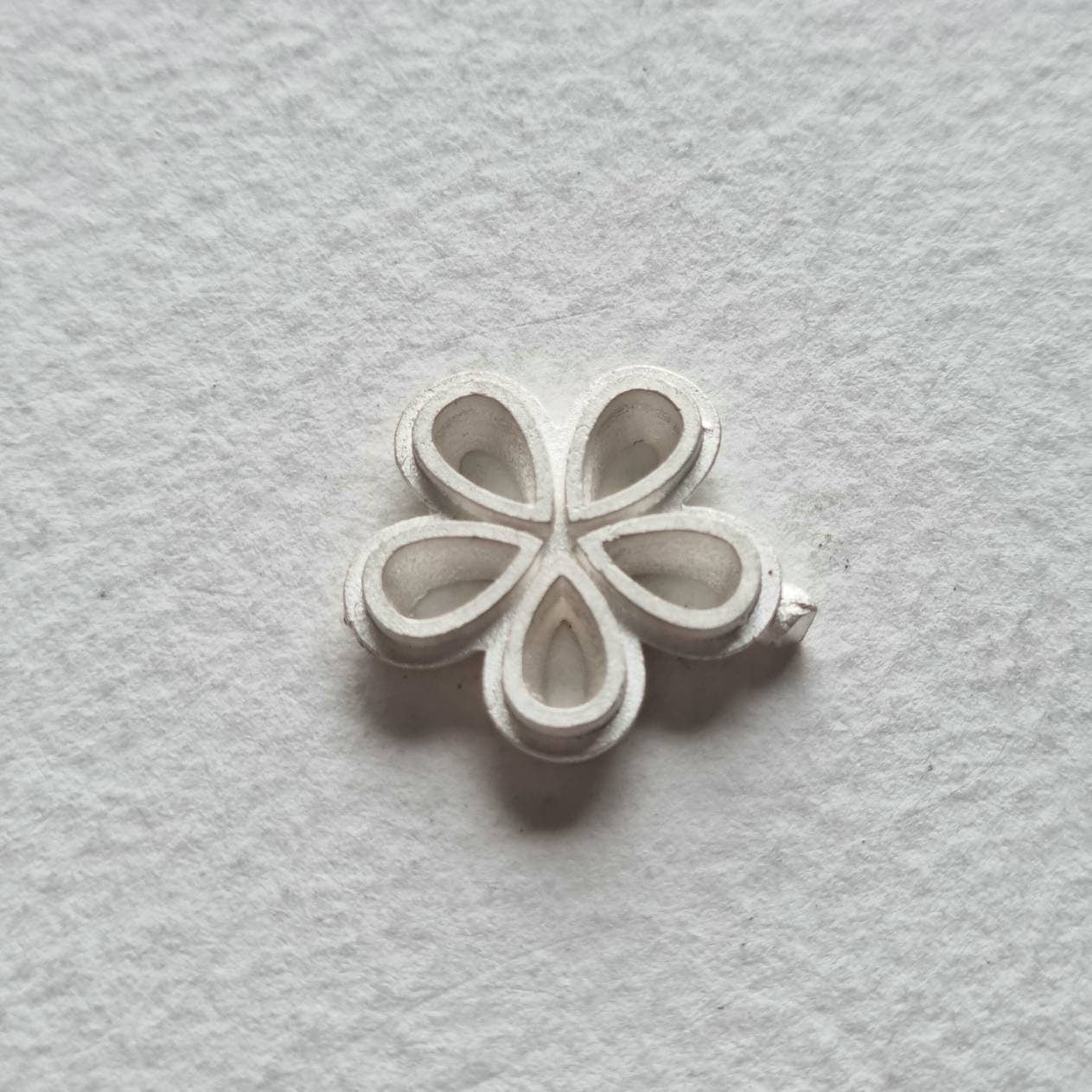 5x3mm Pear multi stone collet sterling silver cast stone setting