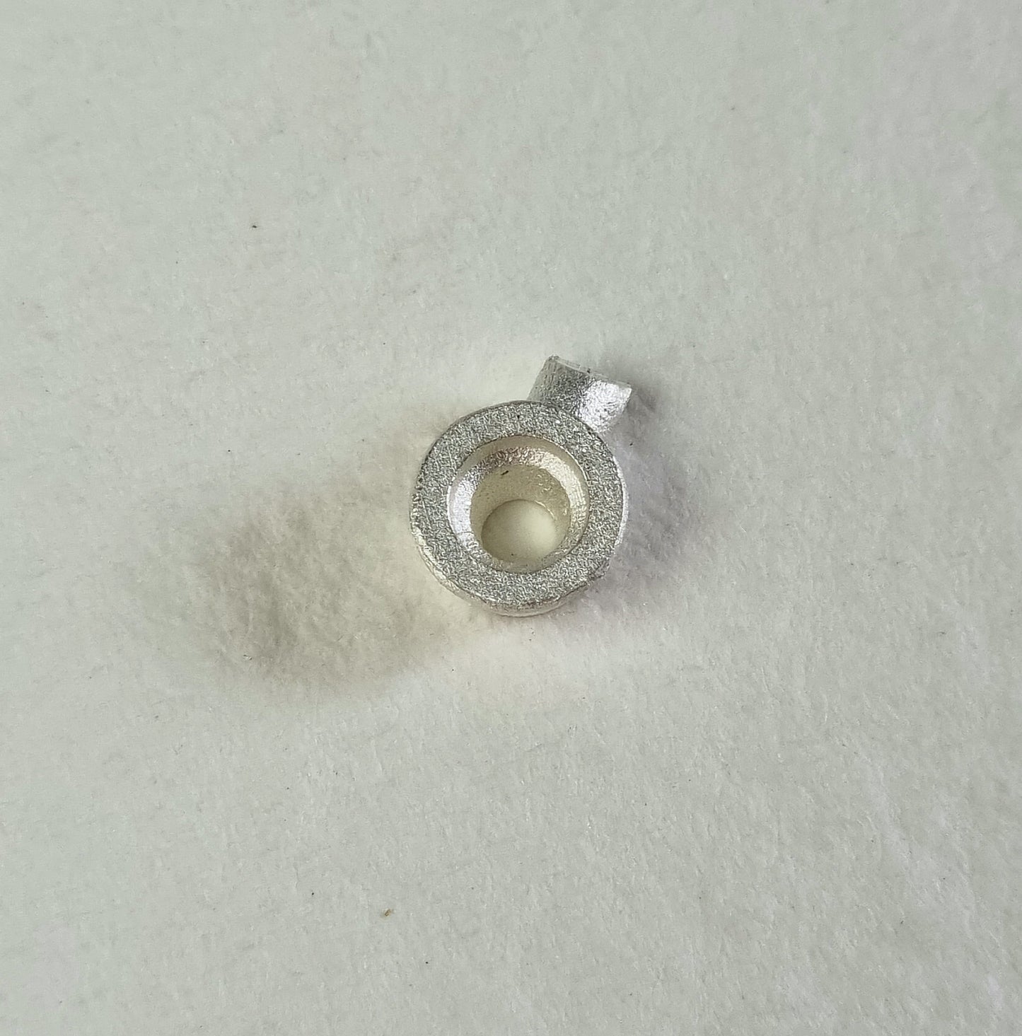 3.5mm - 4mm Round collet sterling silver cast stone setting
