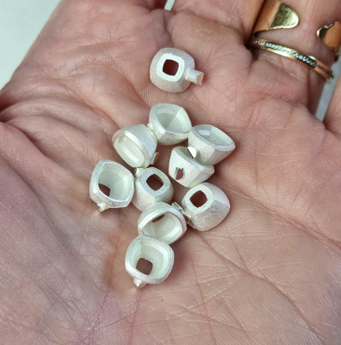 6mm Cushion collet sterling silver cast stone Setting