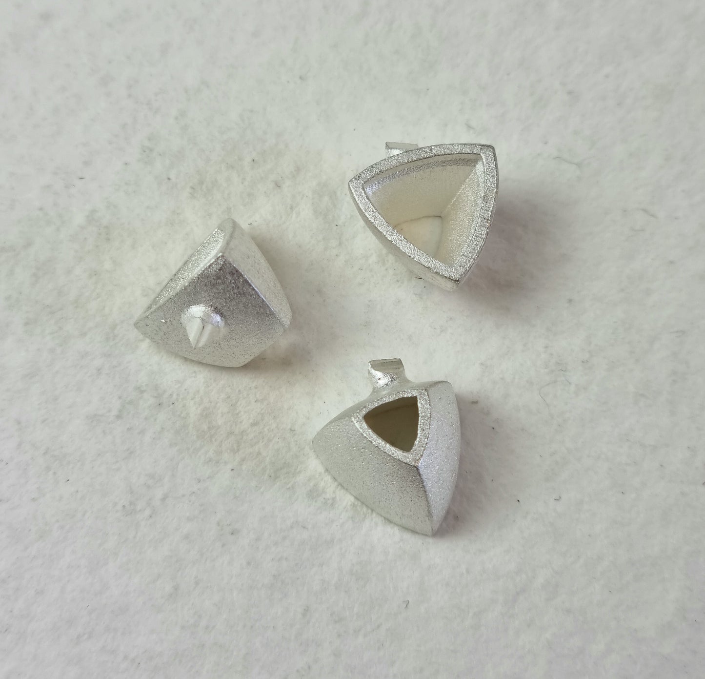 8mm Trillion Collet sterling silver cast stone setting