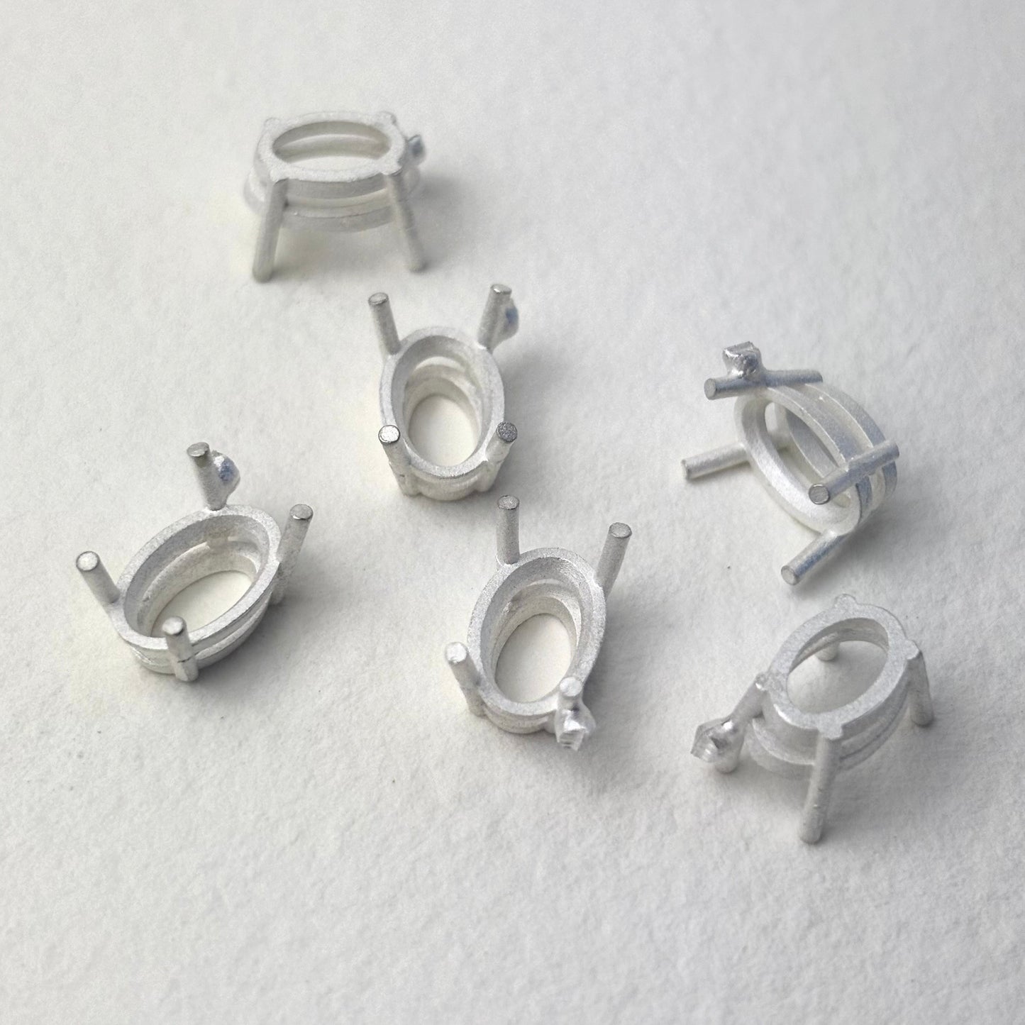 12x8mm Oval 4 claw recycled sterling silver or 9ct gold cast stone setting