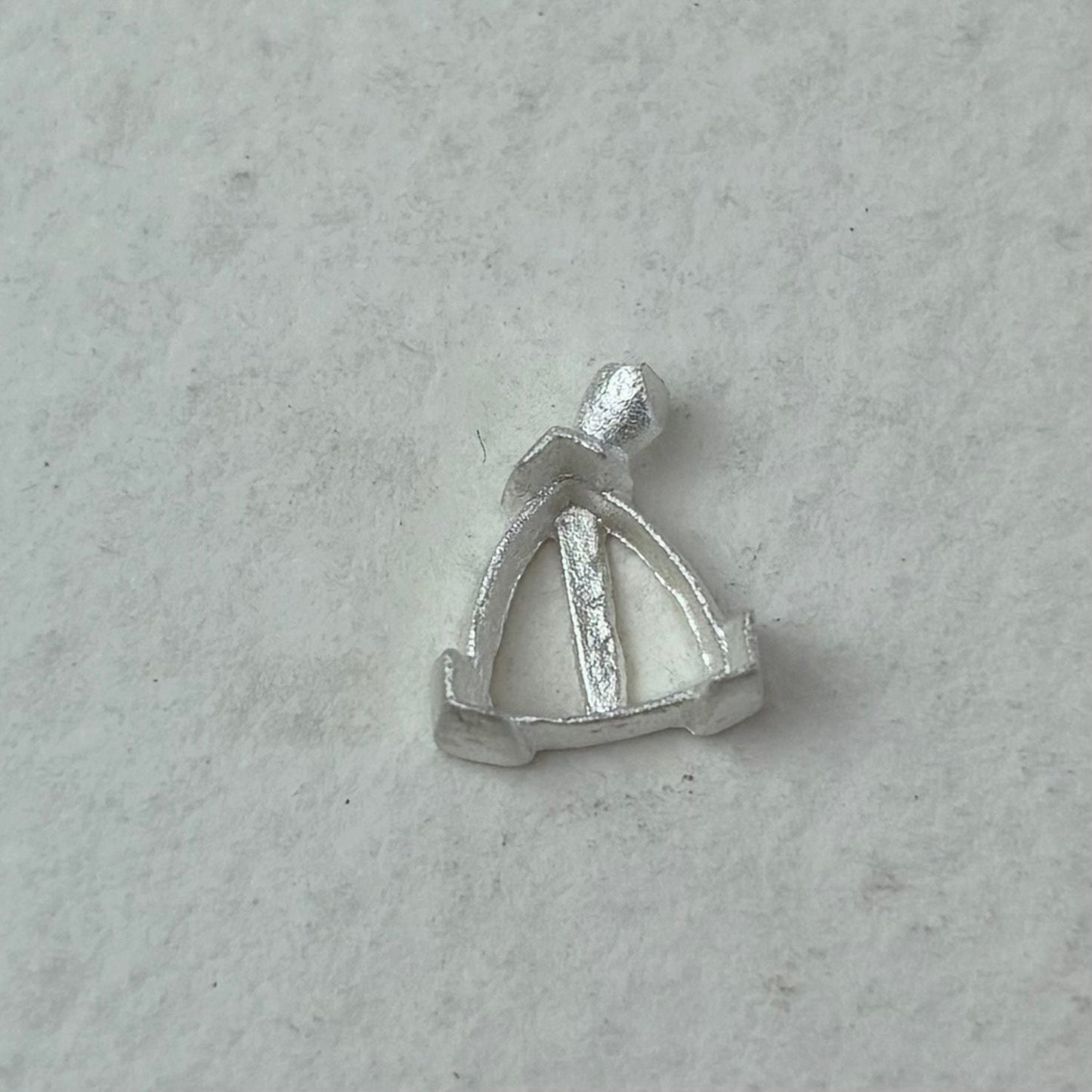 6mm Trillion 3 claw sterling silver cast stone setting