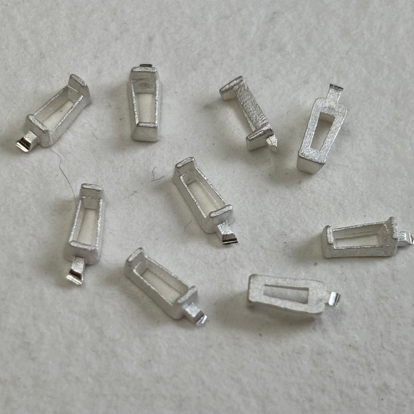 5mm / 2mm / 1.5mm Tapered Baguette semi collet sterling silver cast stone setting