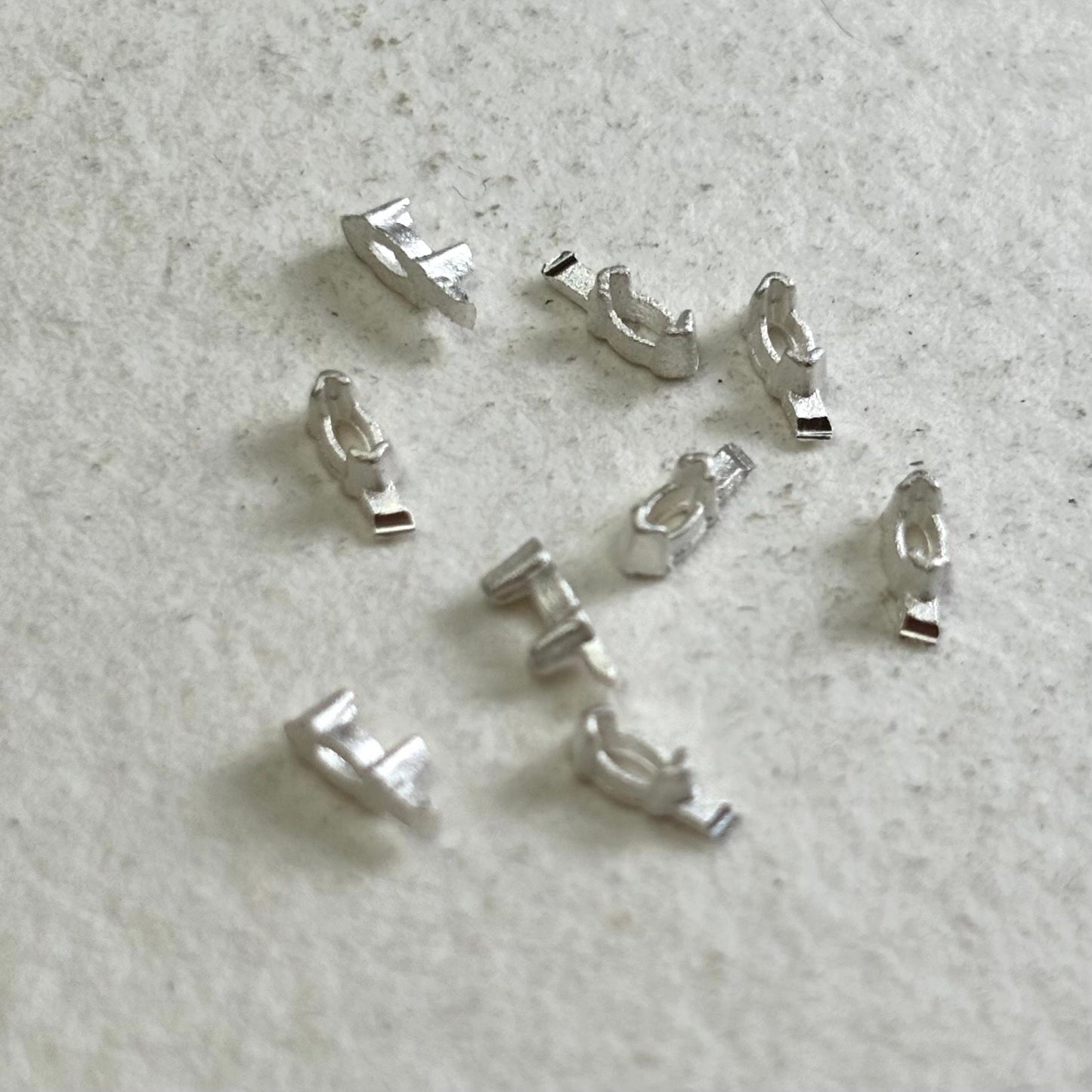 2.5mm x 1mm Marquise semi collet sterling silver cast stone setting