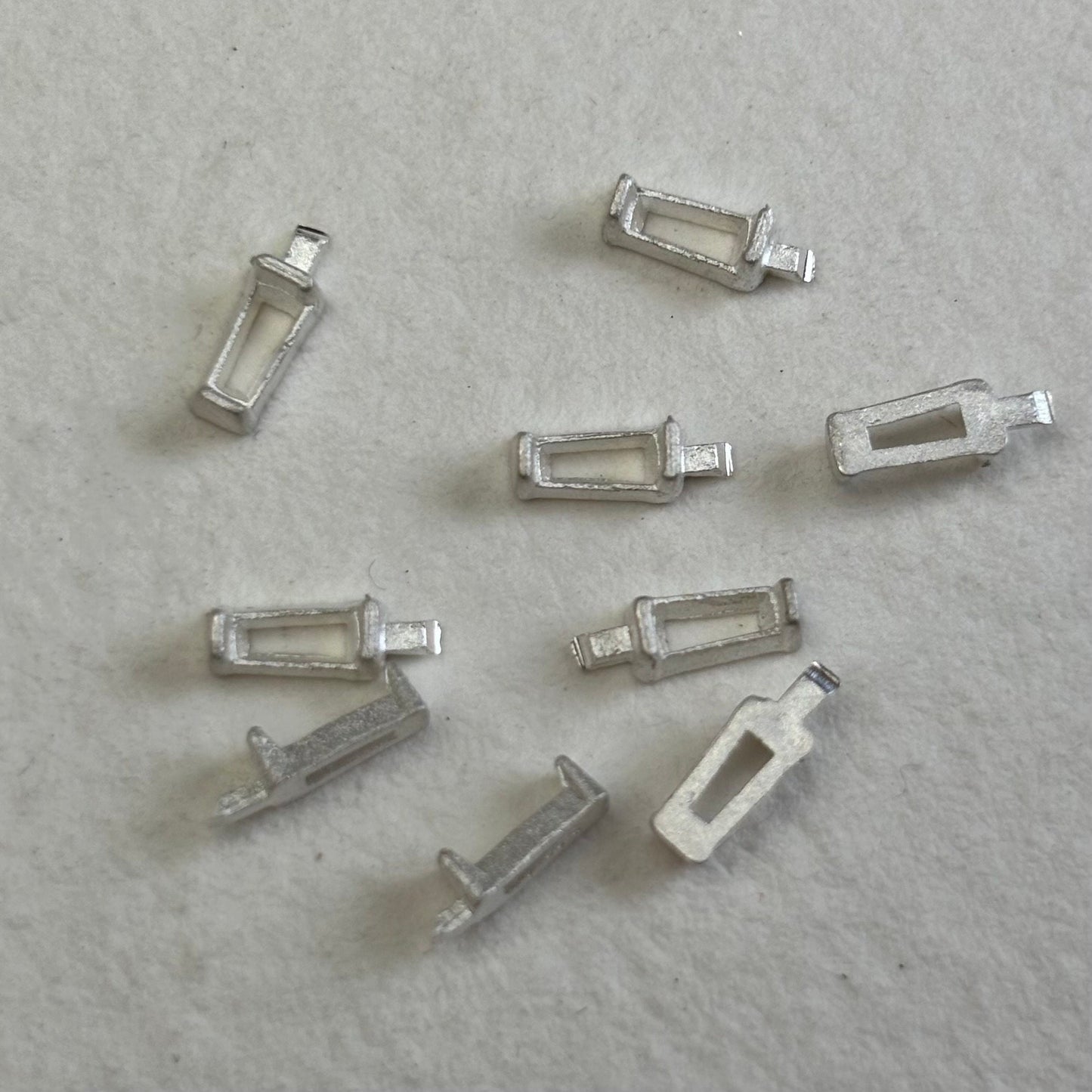 4.5mm / 2mm / 1.5mm Tapered Baguette semi collet sterling silver cast stone setting