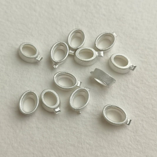 7x5mm Oval collet sterling silver cast stone setting