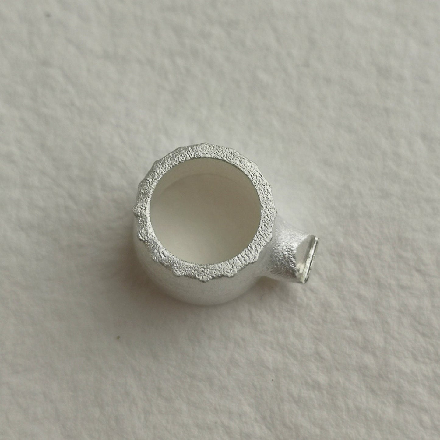 8mm Round collet sterling silver cast stone setting