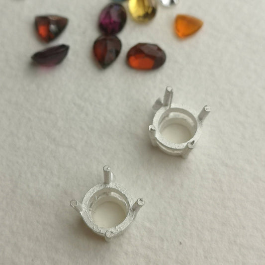 8mm Round 4 Claw sterling silver cast stone Setting