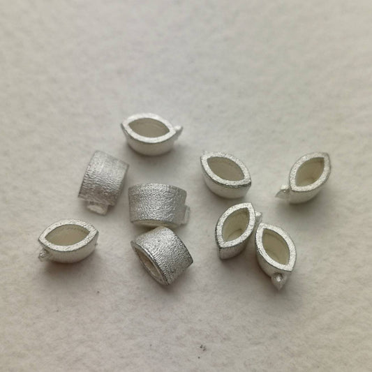 4x2mm Marquise collet sterling silver cast stone setting
