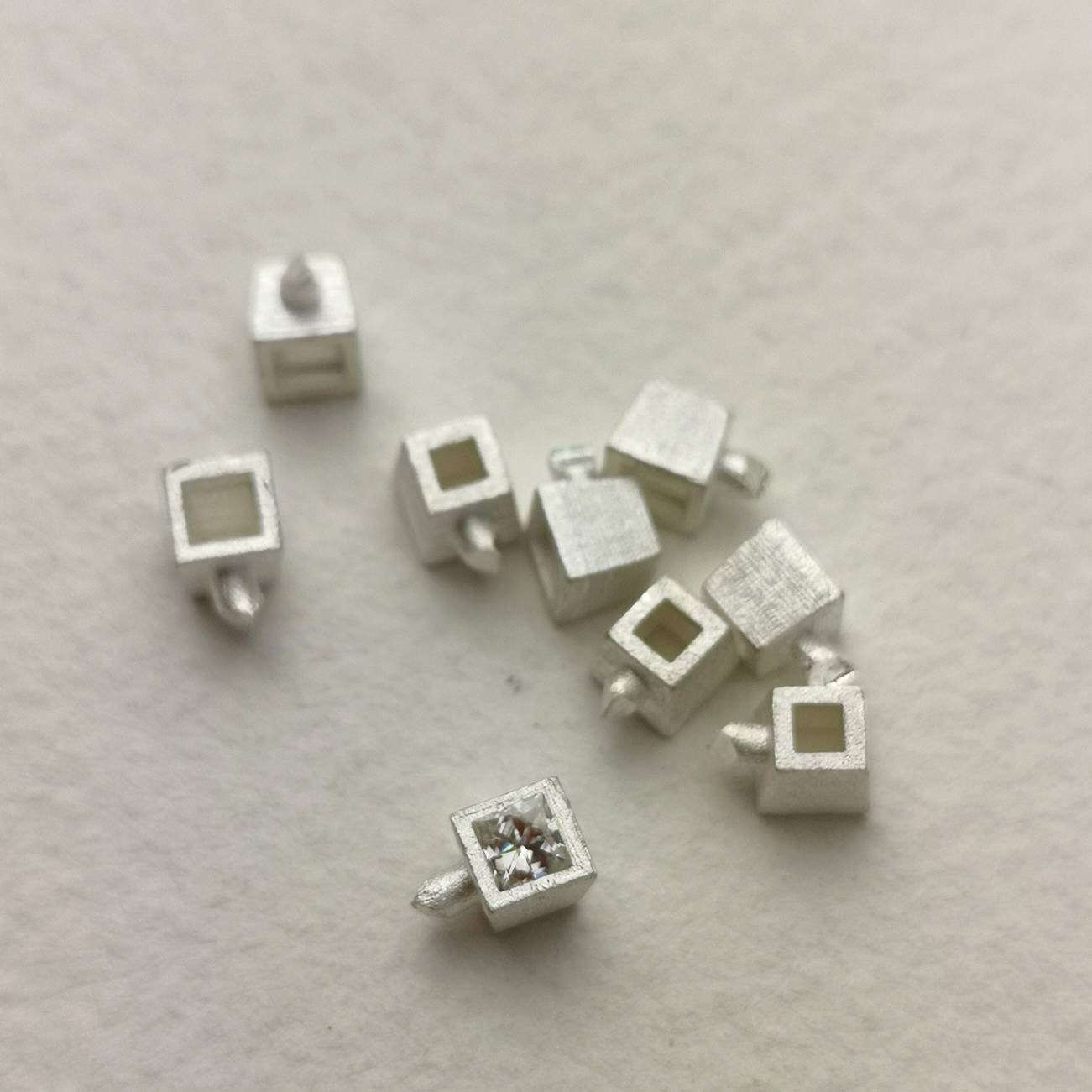 2.5mm Square collect sterling silver cast stone setting