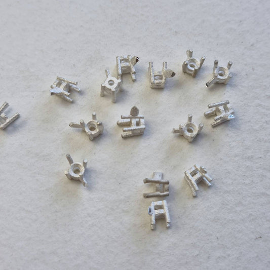 3mm Round 4 claw sterling silver cast stone setting