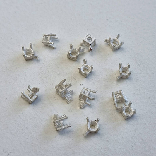 3.5mm Round 4 claw sterling silver cast stone setting