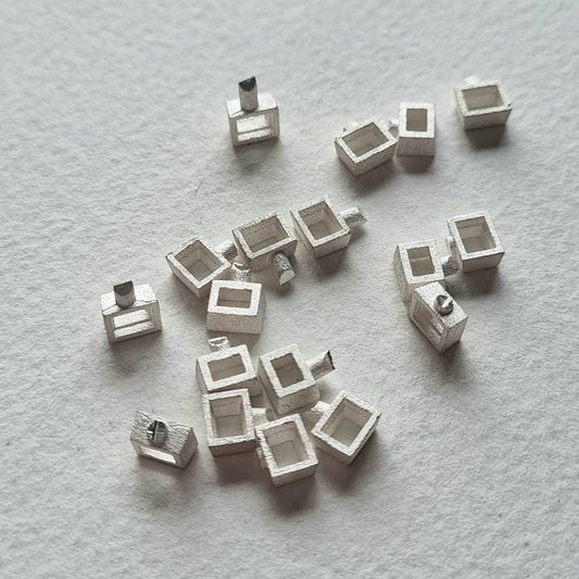 4x3mm Baguette collet sterling silver cast stone setting