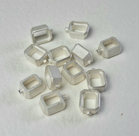 10x8mm Octagon/ Emerald collet sterling silver cast stone setting
