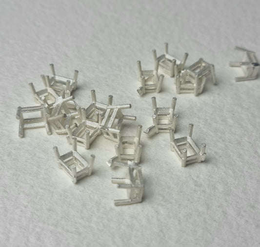 7x5mm Octagon / Emerald 4 claw sterling silver cast setting