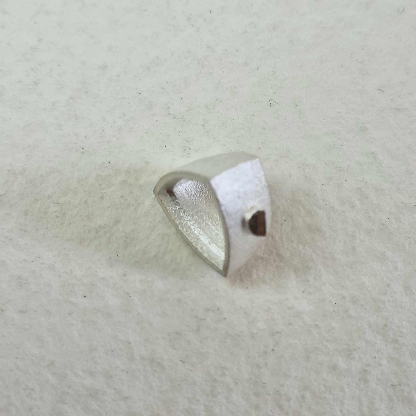 9.5mm Trillion Collet sterling silver cast stone setting